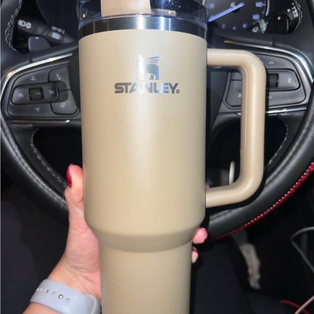 Stanley Beige Travel Mug with Handle